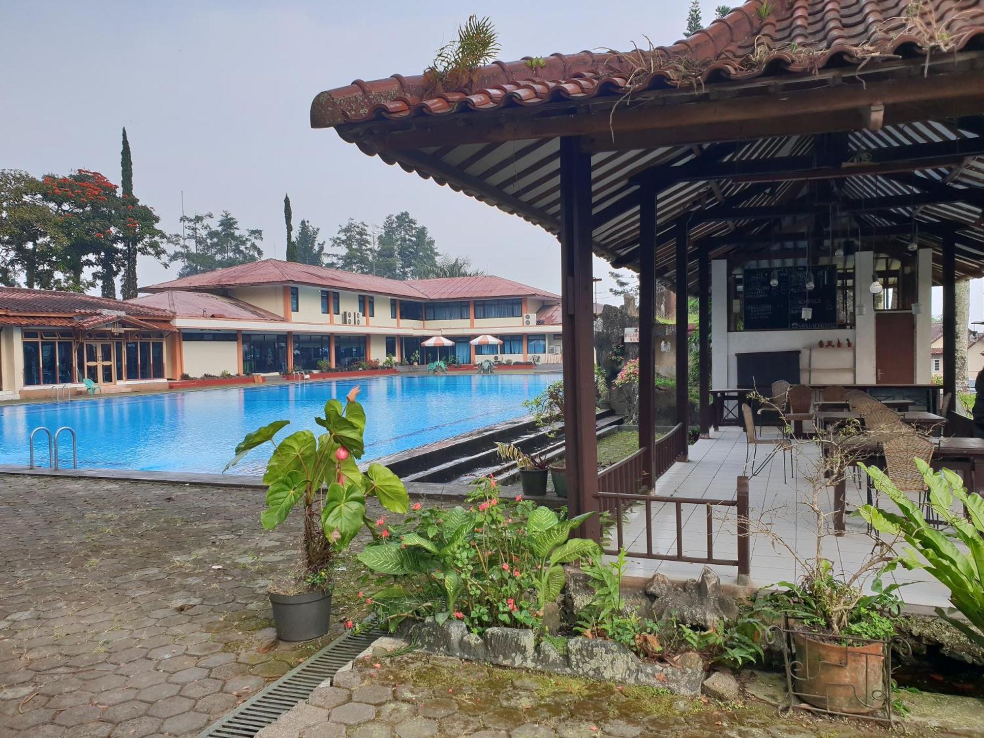 Cisarua Indah Cottage Brujul Esterno foto